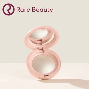 NEW💕 Rare Beauty Positive Light Silky Touch Highlighter Enlighten